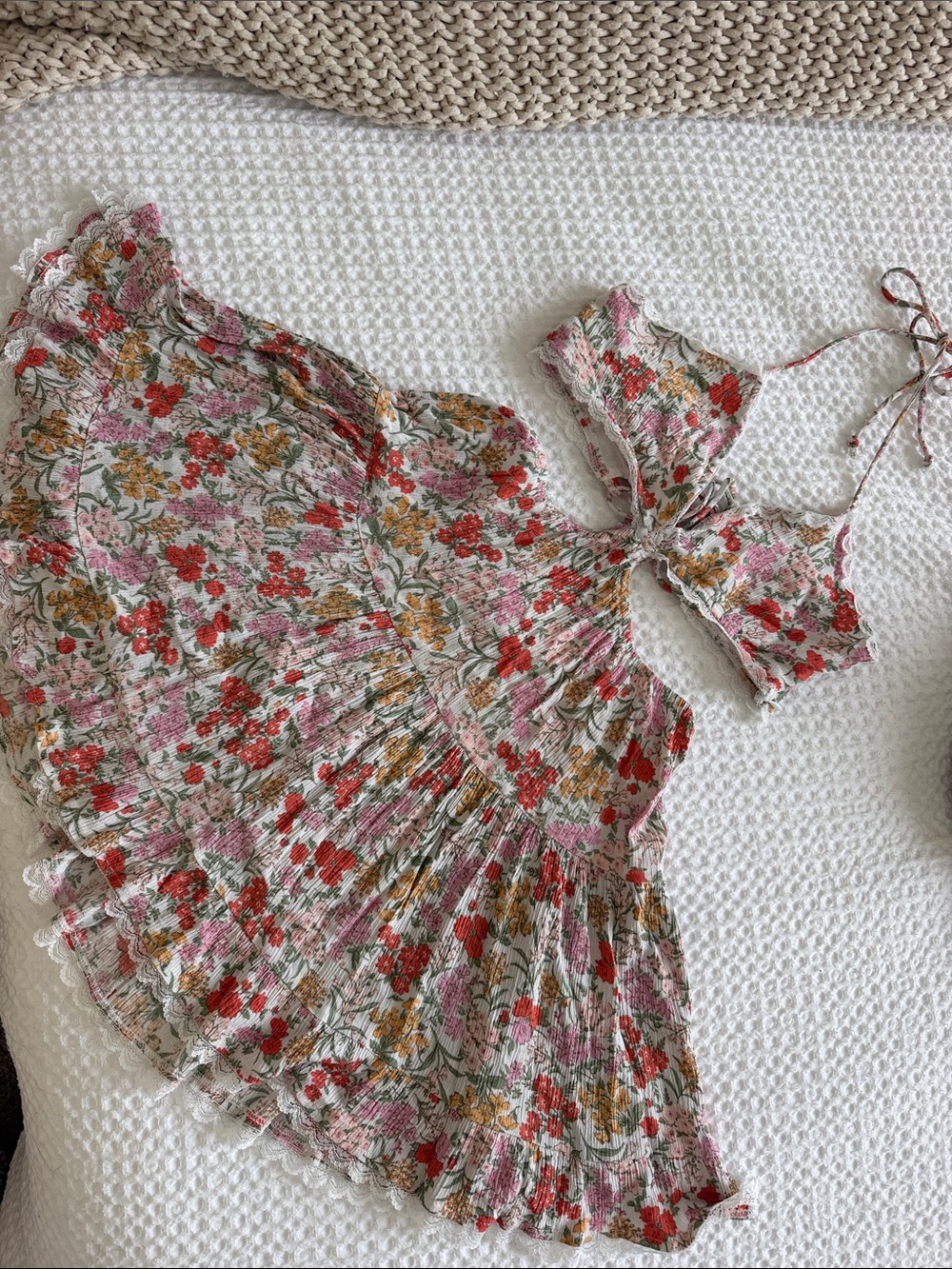 Great Bandit Floral Dress, Tie in back